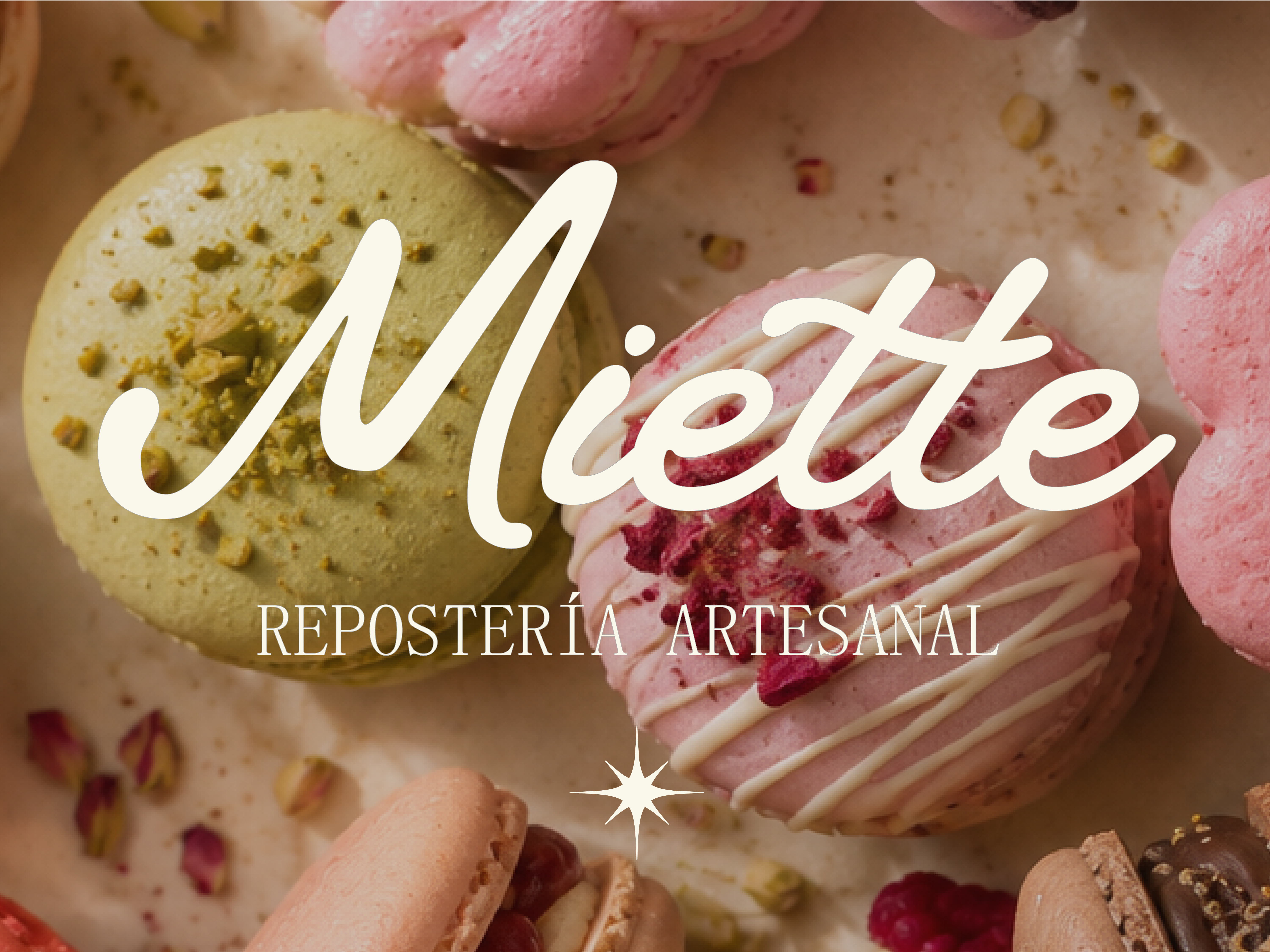 Portada del proyecto Miette: logotipo Miette repostería artesanal sobre fotografía de macarons